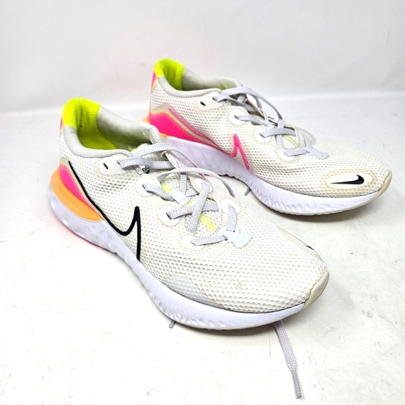 Nike Women's Renew Run CK6360-005 White Multi Running Shoes Sneakers Size‎ 11. - Picture 1 of 9